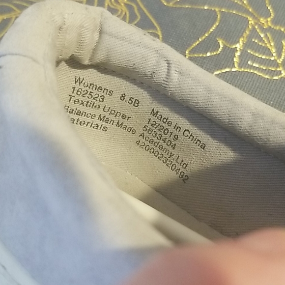 Super Cute Magellan Soft Gray Swede Sneakers - Picture 5 of 5